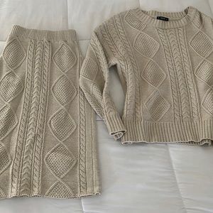 Cream color 2-piece set